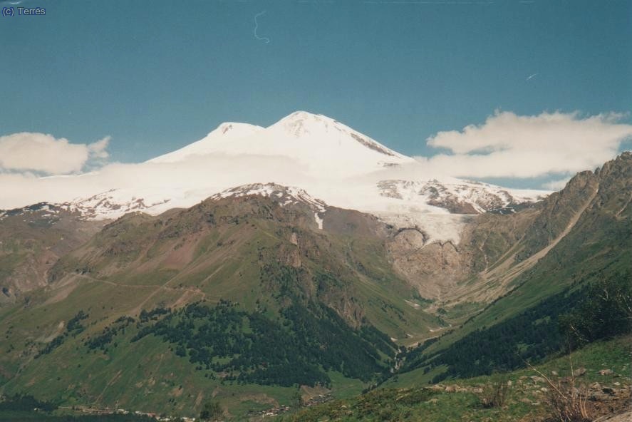 029 Elbrus. Aparece el Elbrus