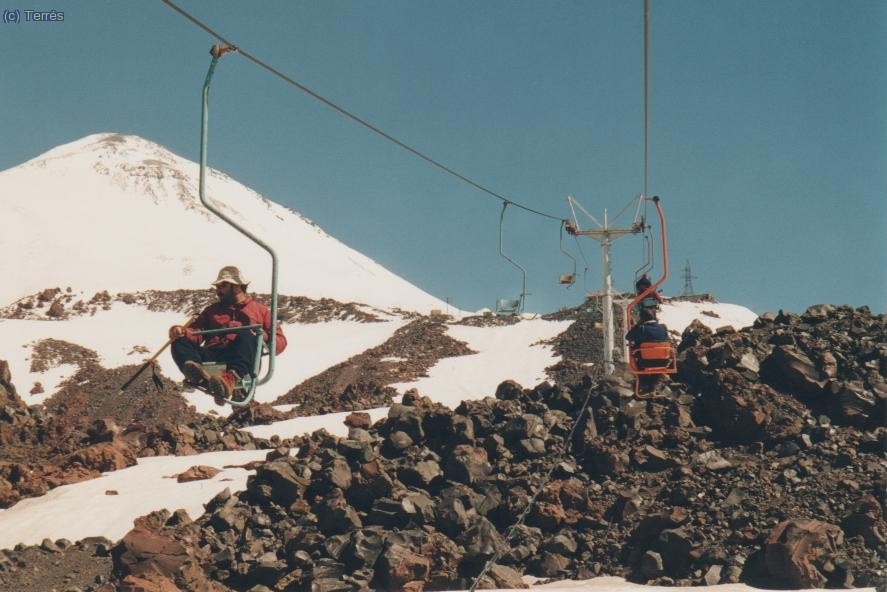 040 Elbrus. Telesilla a Barrels.