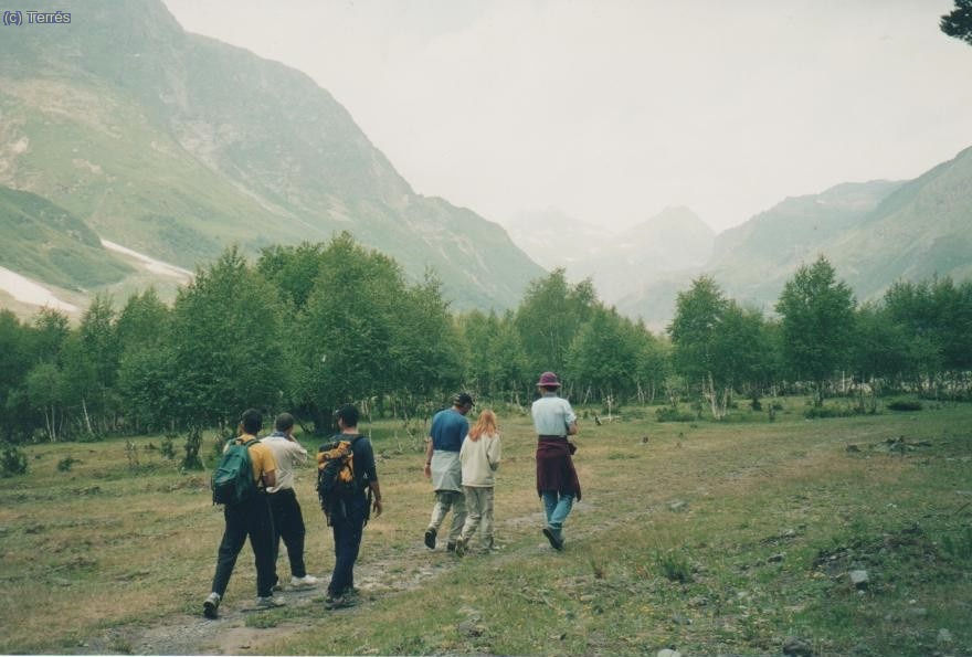 081 Elbrus. Marcha a Azau
