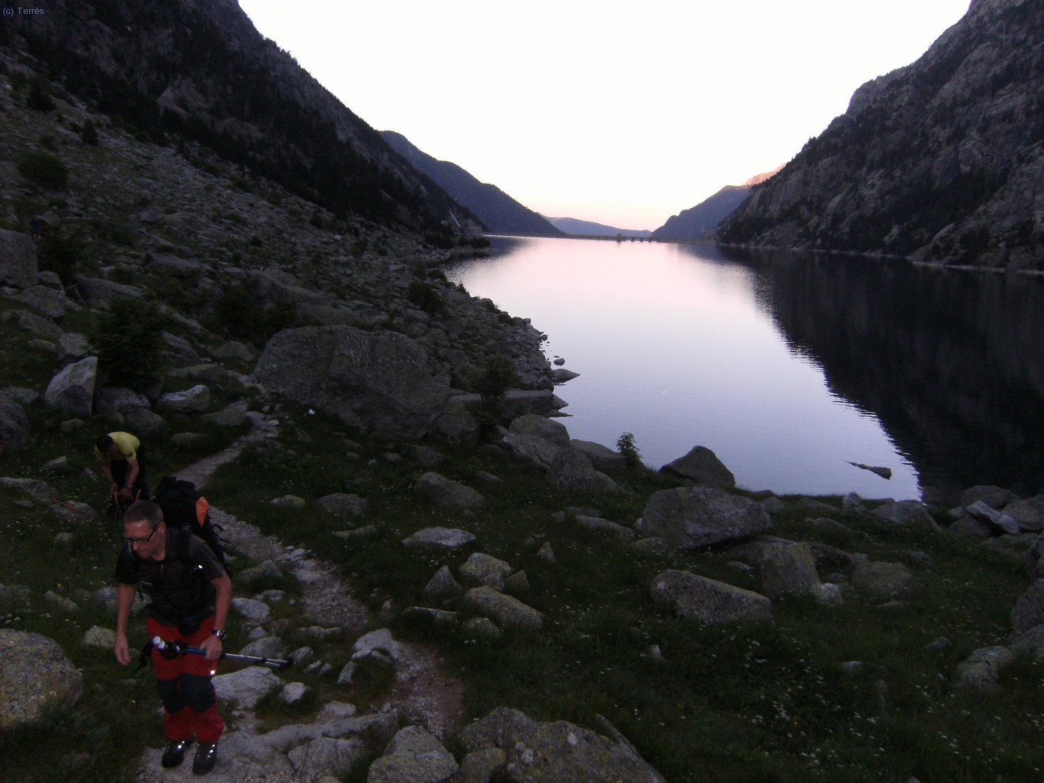 Al otro extremo del Embalse de Cavallers