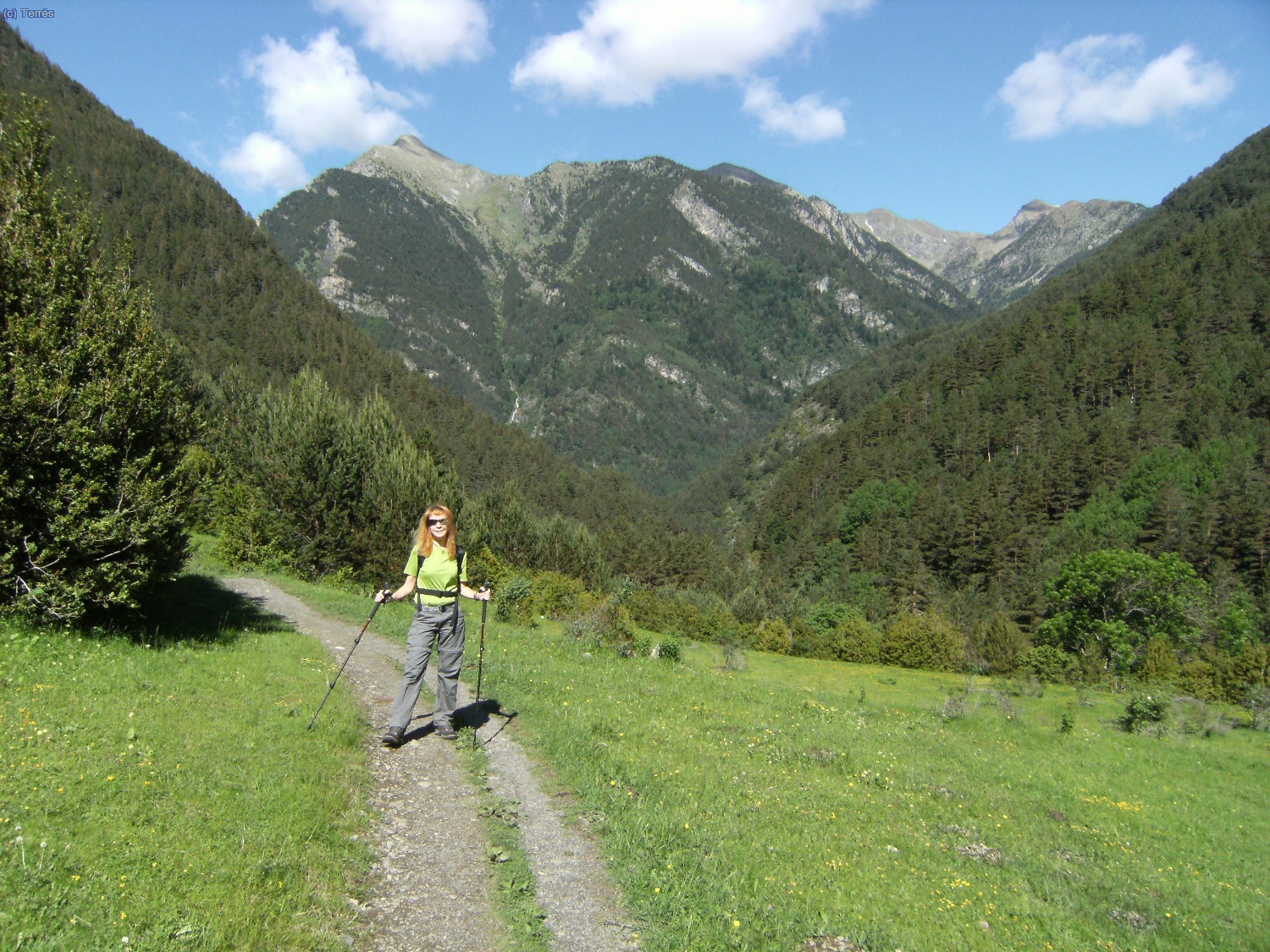 Comienza la excursi&oacute;n por el Valle de Sant Nicolau