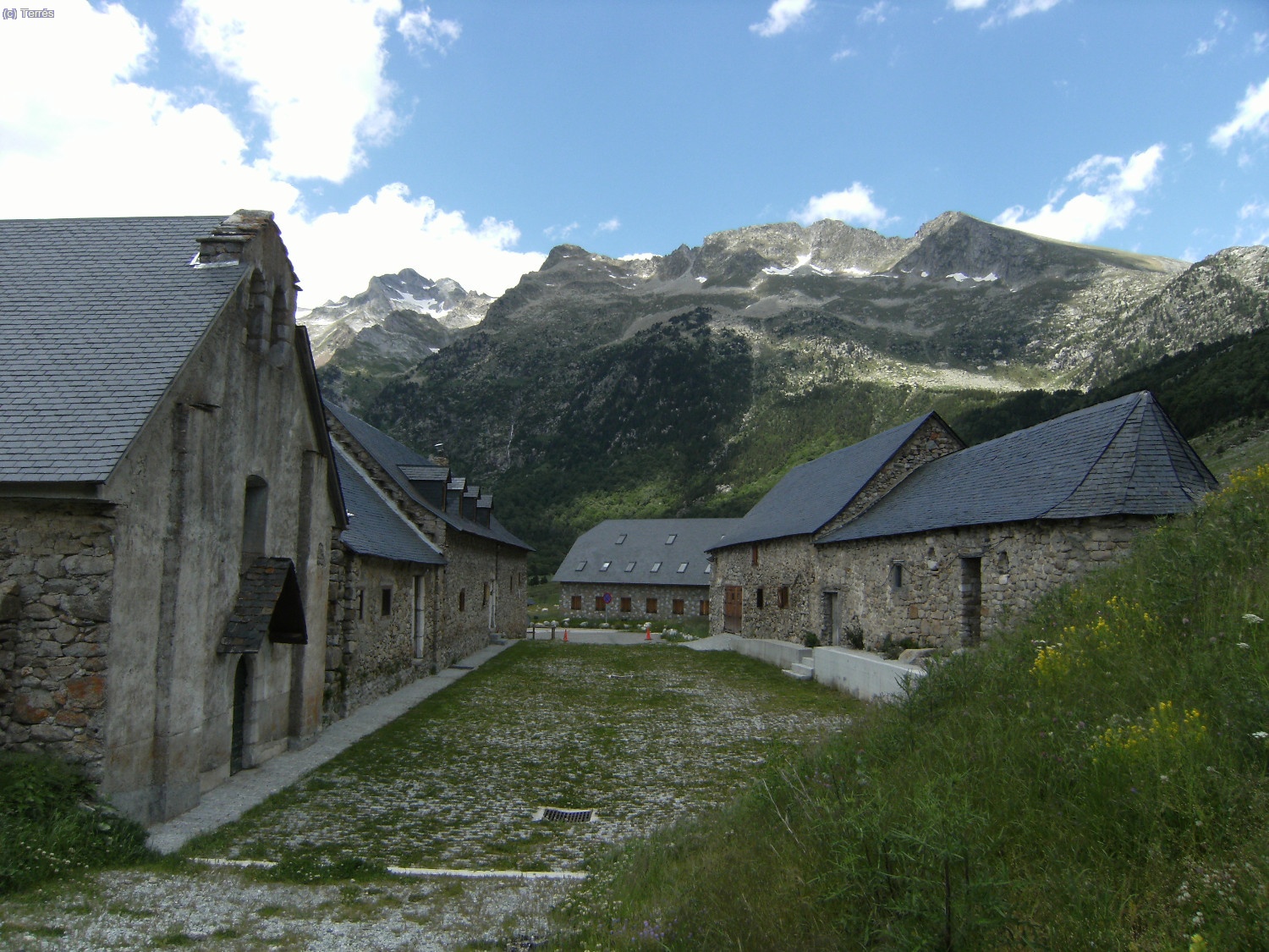 Hospital de Viella y Ermita de Santa Quiteria