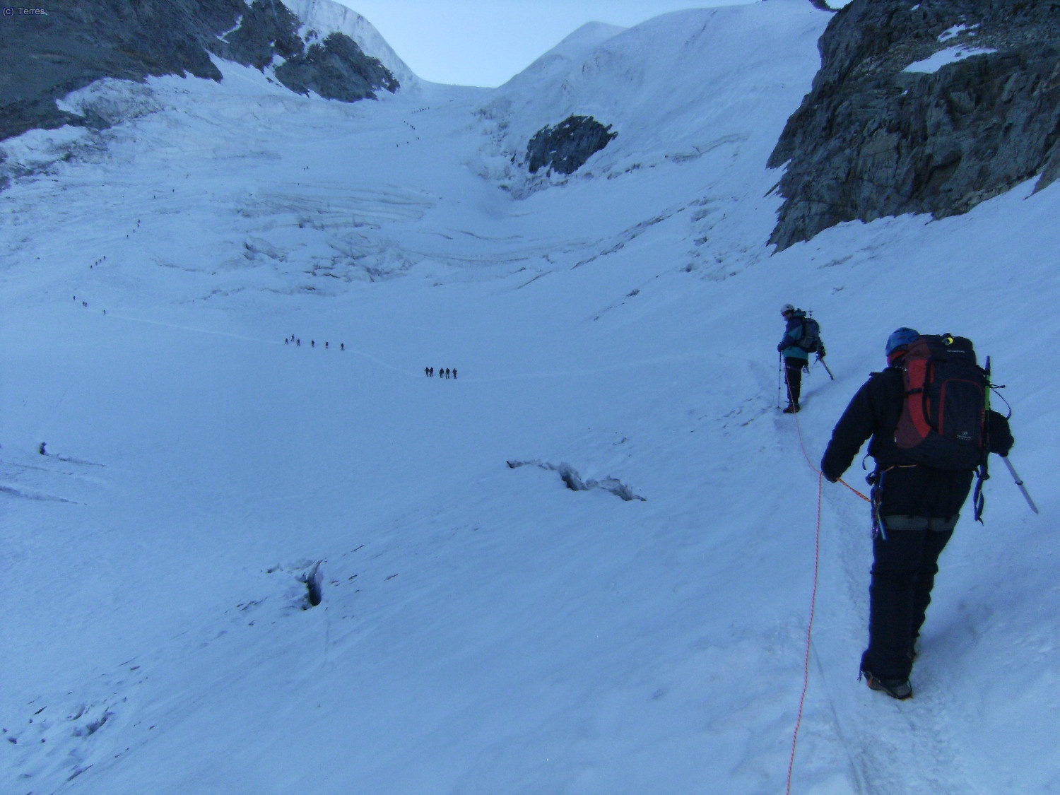 Subiendo por el Glaciar de Laveciao
