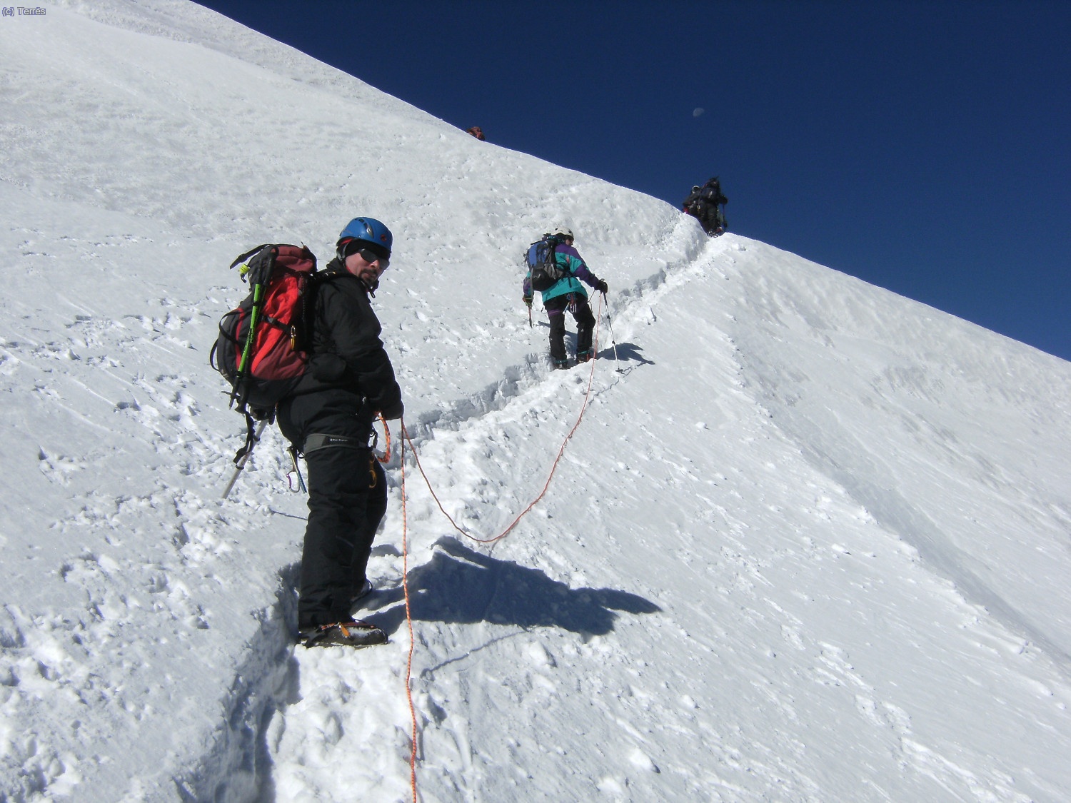 Subiendo al Glaciar del Gran Paradiso, delante Paco