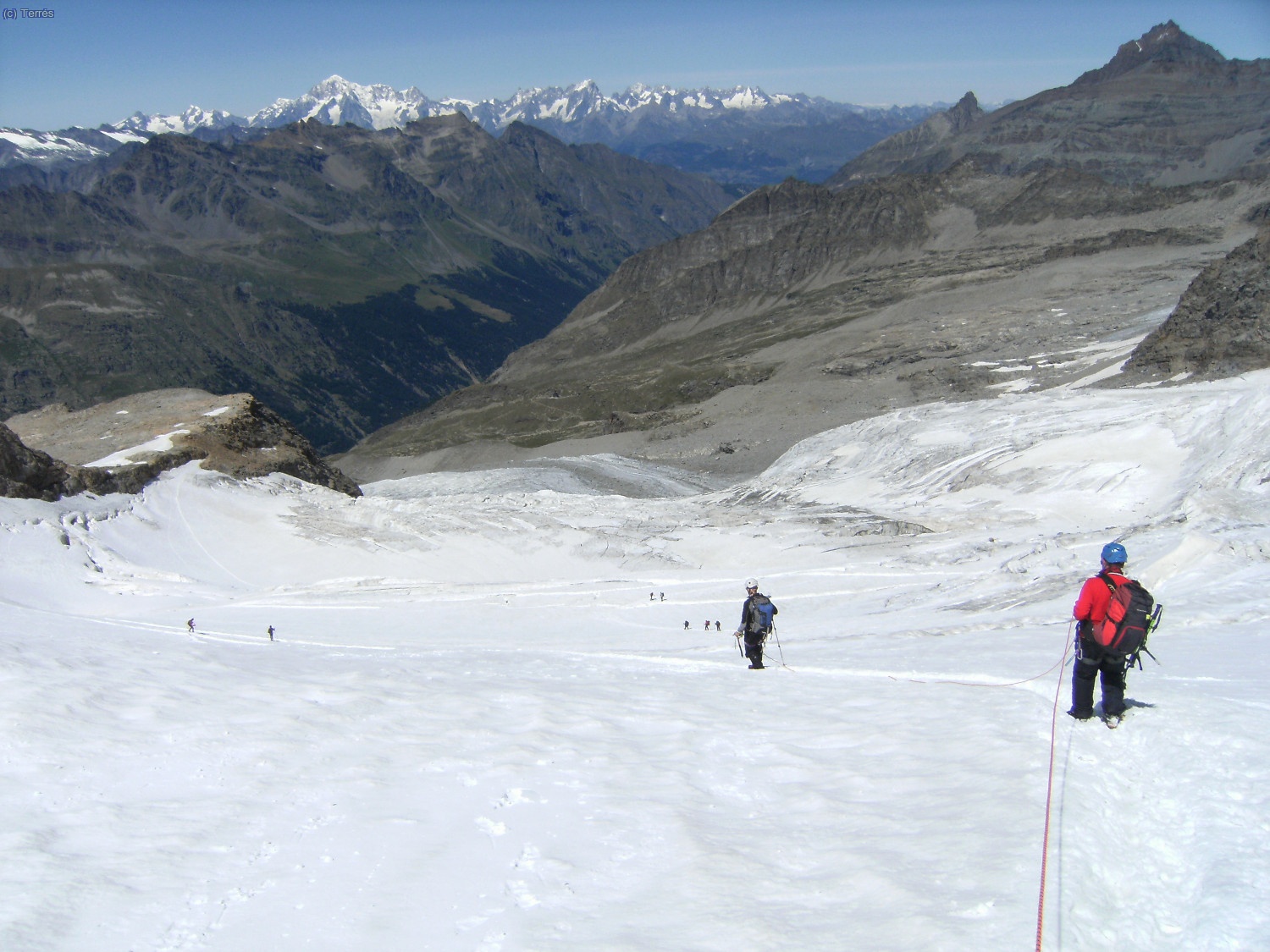 Bajando por el Glaciar Laveciao