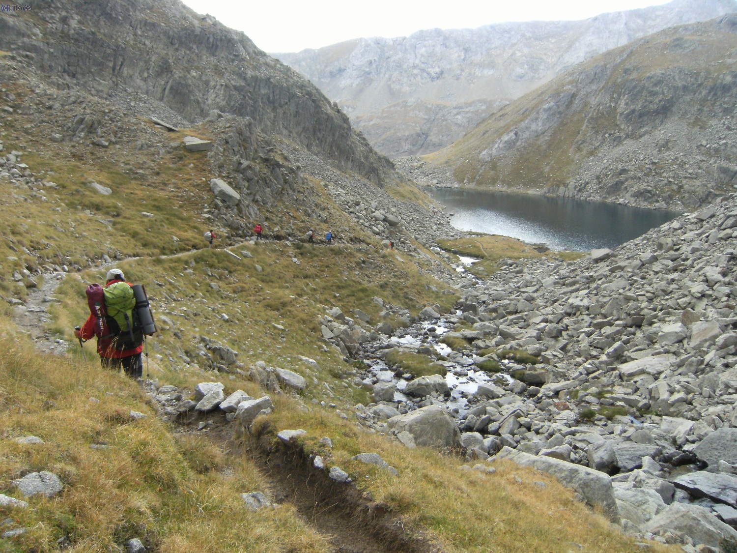 Bajando al Estany Botorn&agrave;s