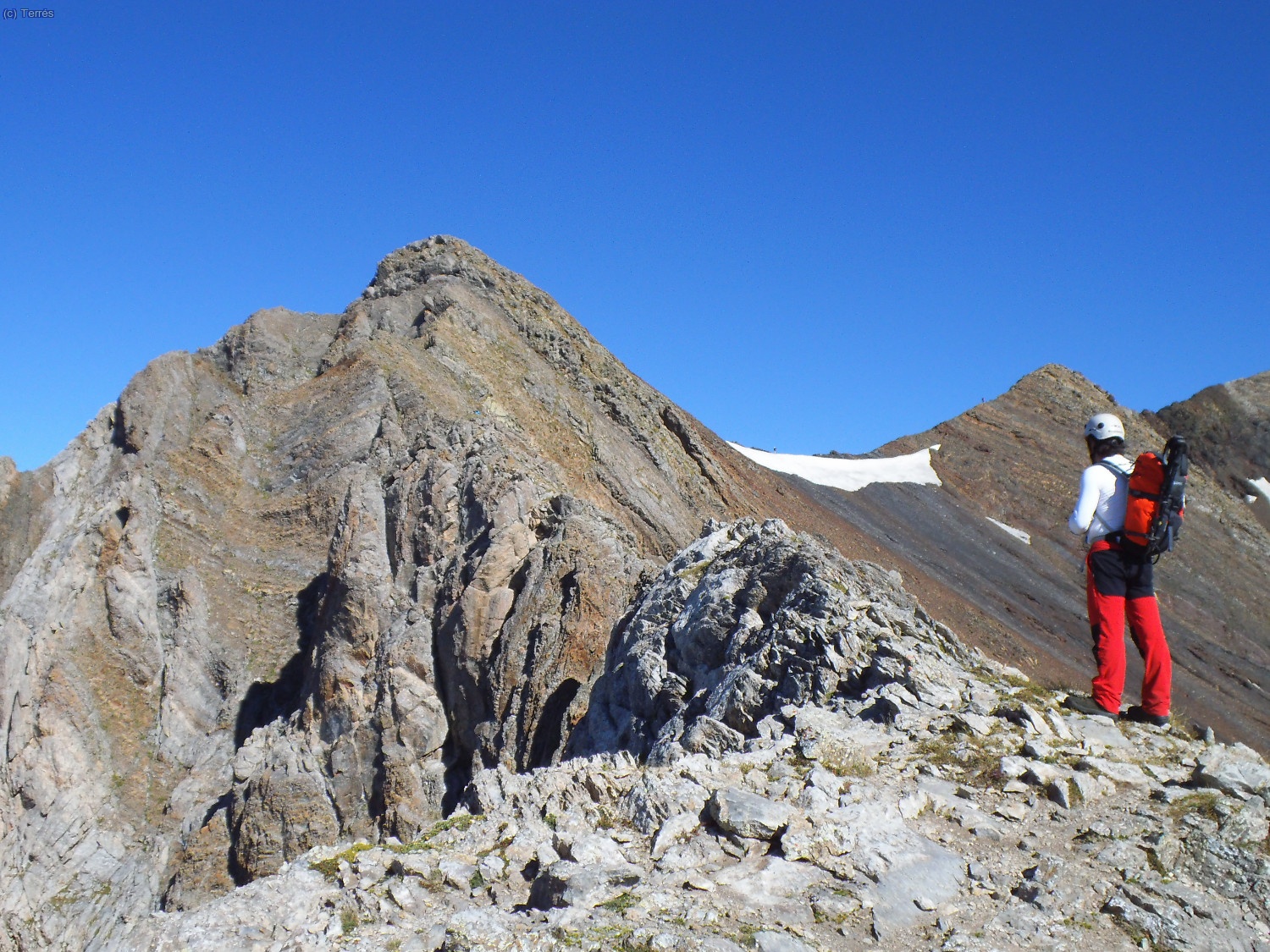 Francesc en la subida por la cresta al Pavots