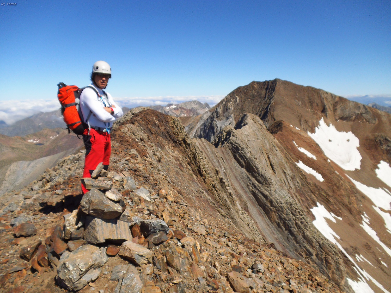 Francesc en la cima de Las Espadas (3.332 mts.)