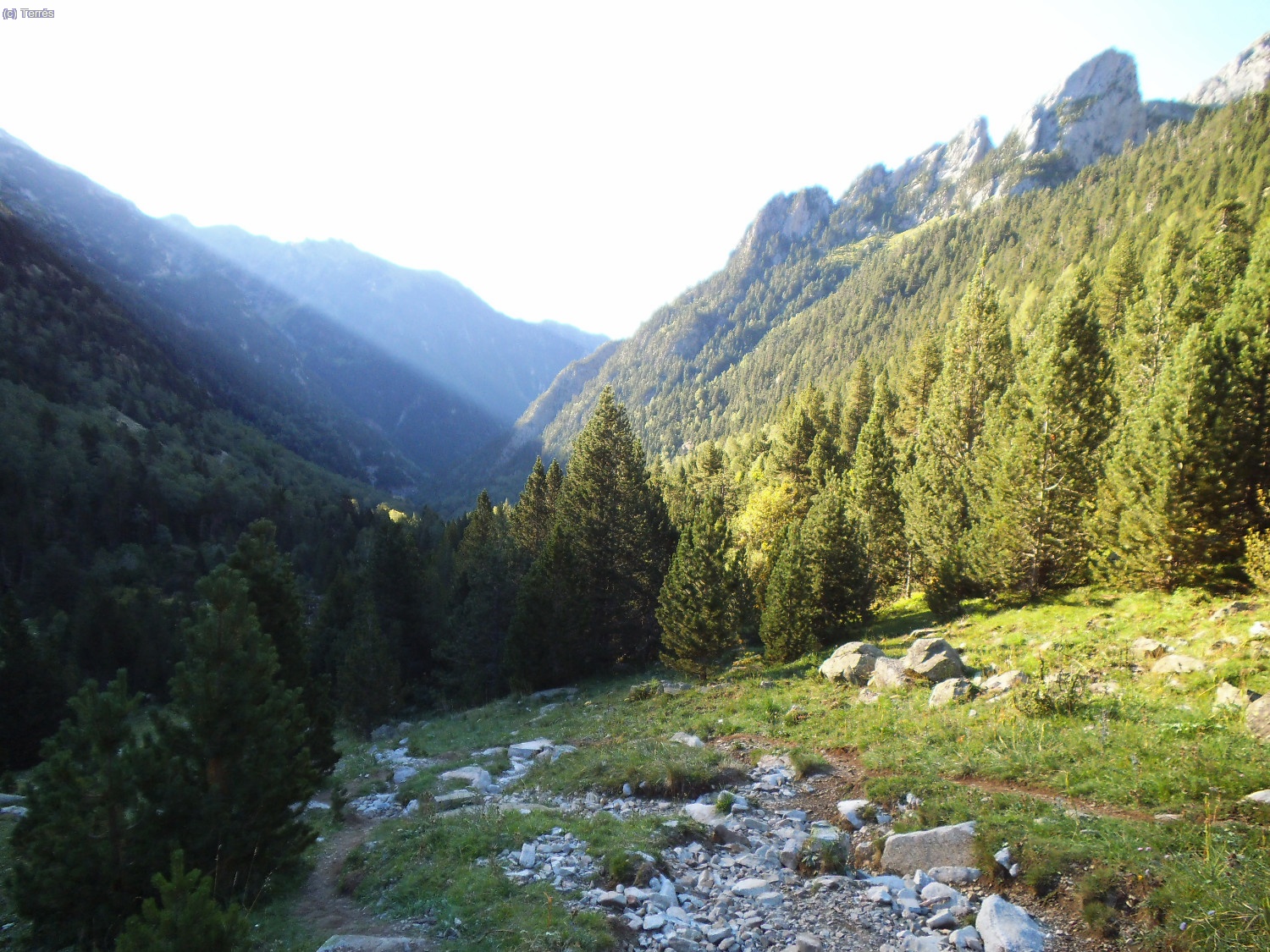 Bajando del Refugio &Aacute;ngel Or&uacute;s hac&iacute;a el parking