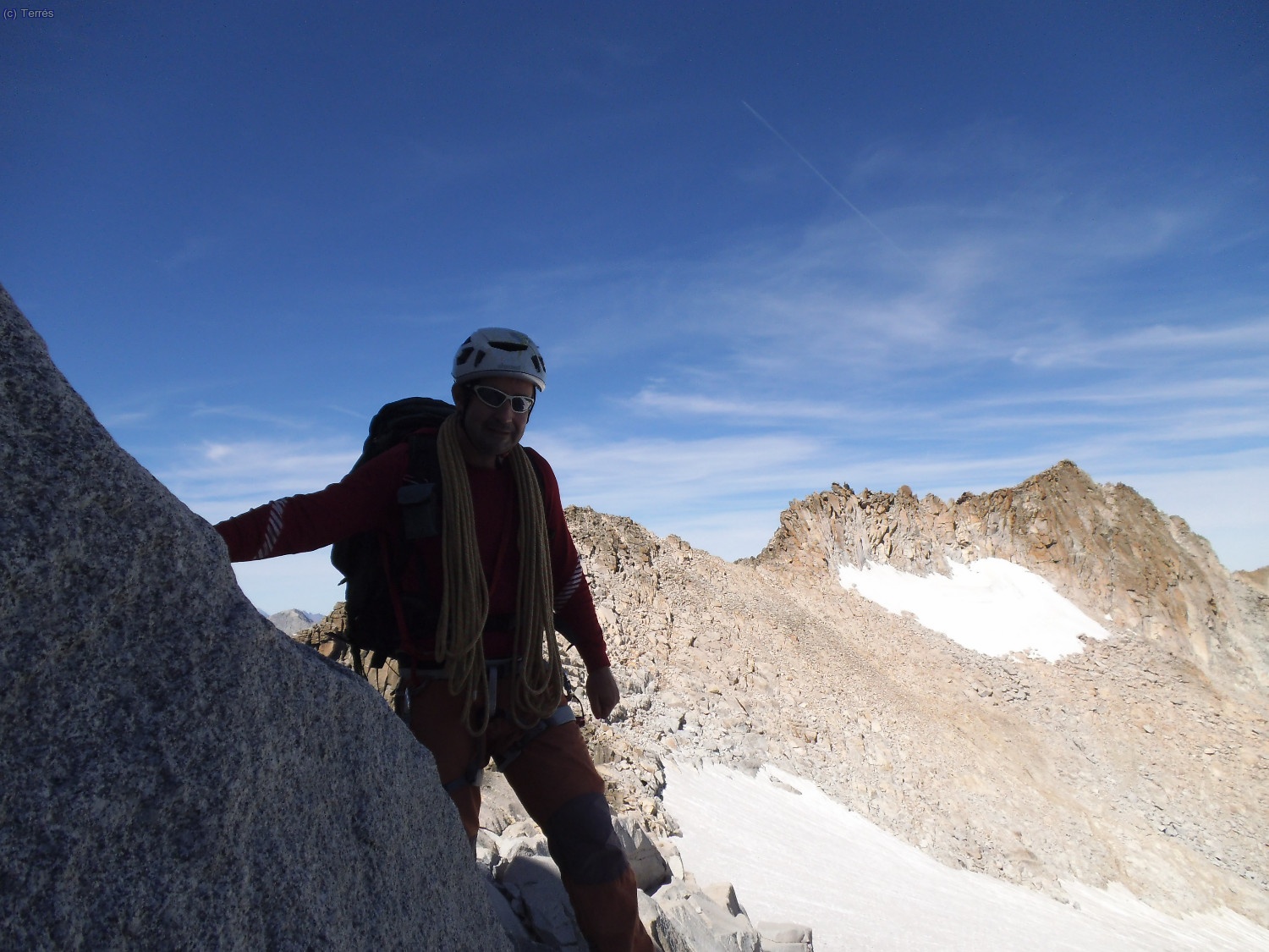 Joaqu&iacute;n baja de la pared