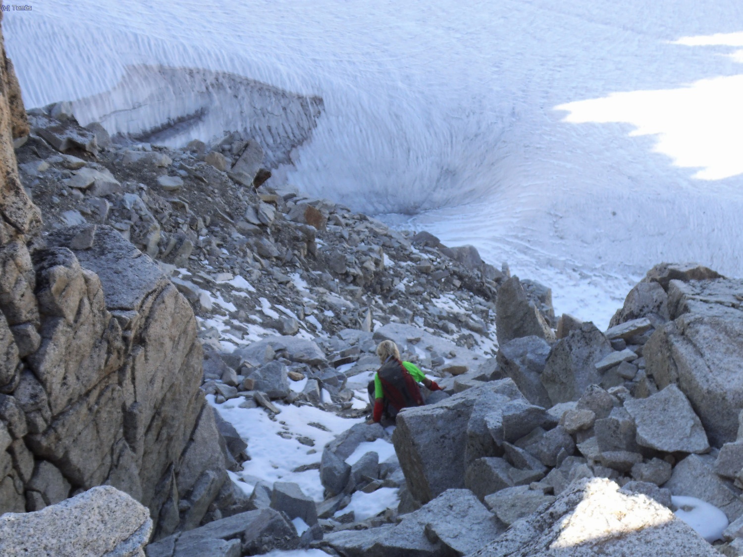 Bajando por el Collado de La Rimaya 