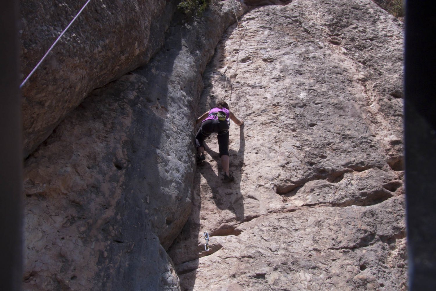 Sussanna a Polvet gal&agrave;ctic. Una de les vies m&eacute;s maques del sector. 6b/6b+